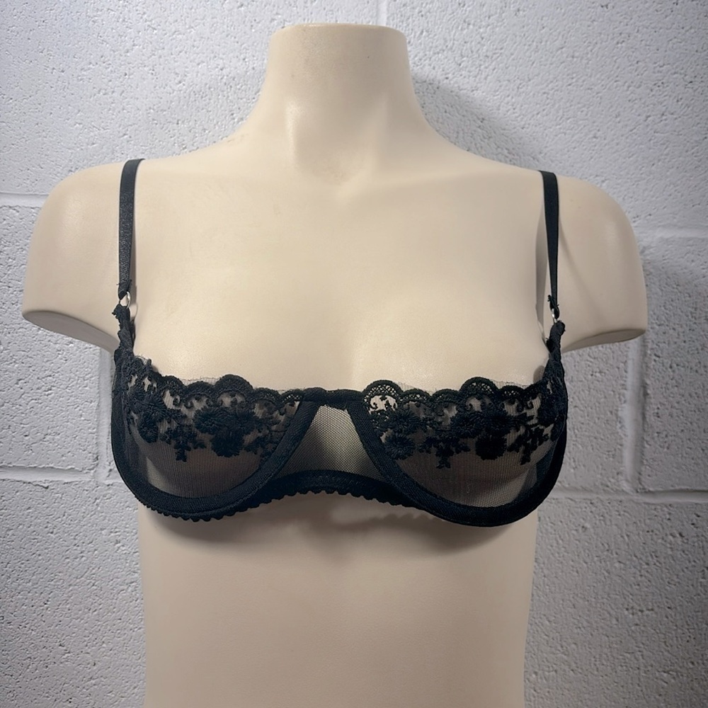 NWT IEFIEL sexy lace, low bust line bra